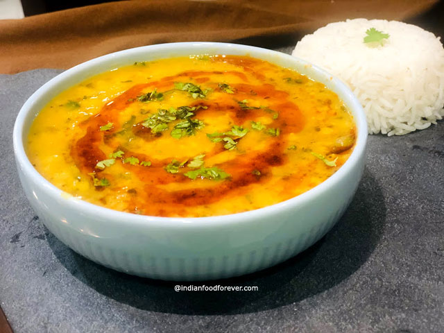 <strong><a href="https://www.indianfoodforever.com/indian-recipes-for-beginners/dal-chawal-recipe.html">Dal Chawal</a></strong>