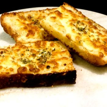 Garlic bread with bread slices